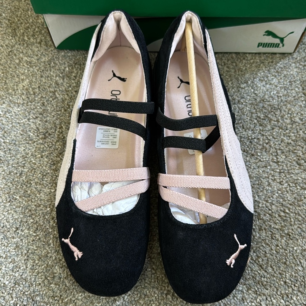 Puma Women's Black and Pink Ballet Flats